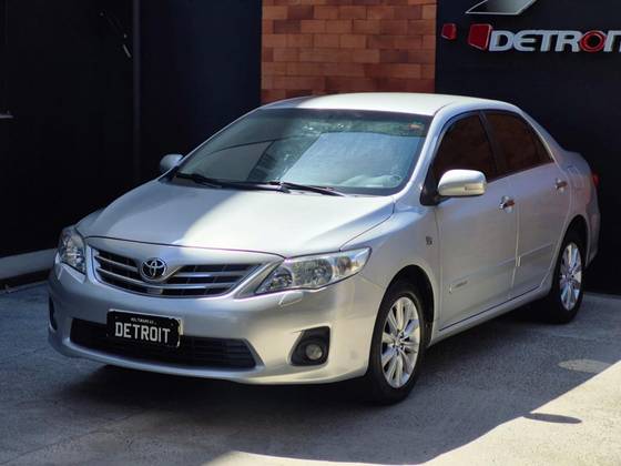 TOYOTA COROLLA 2.0 ALTIS 16V FLEX 4P AUTOMÁTICO
